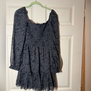 NWT Aritzia size small dress